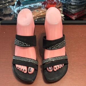 Onex Black Sandals with Rhinestone Embellishments